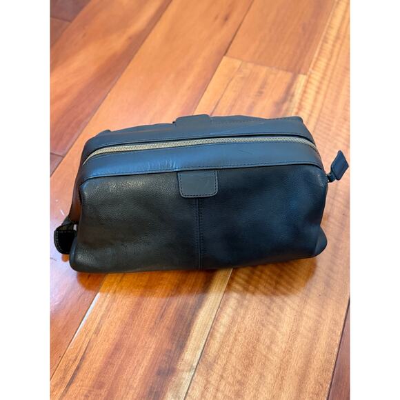 Fossil Black Leather Toiletry Shave Kit Bag Men’s - Picture 7 of 7